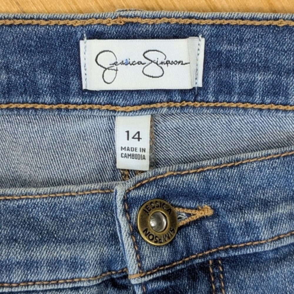 Jessica Simpson Womens Blue Denim Shorts Size 14 High Rise Raw Hem Medium Wash - Picture 2 of 8